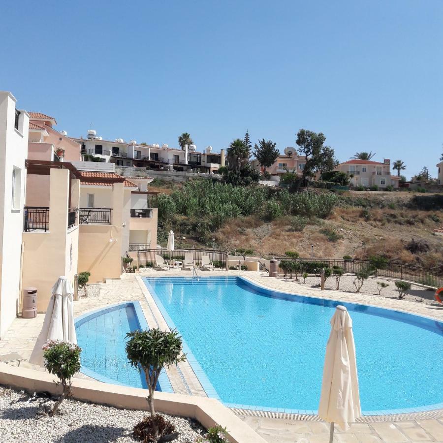 Paphos Anastasia Apartments מראה חיצוני תמונה
