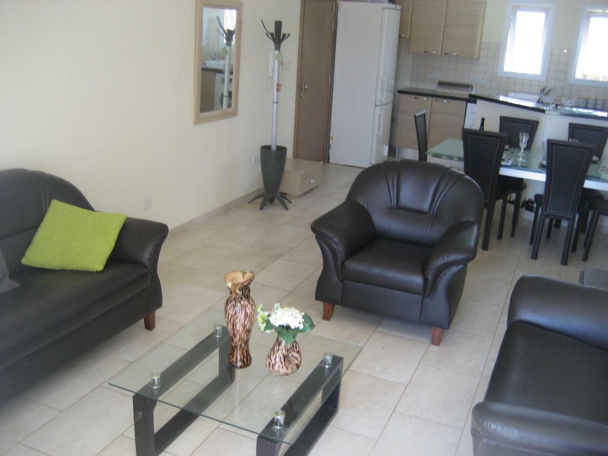 Paphos Anastasia Apartments מראה חיצוני תמונה